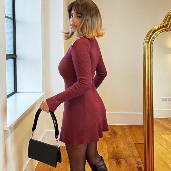 ZARA CUT OUT SHOULDER SKATER RIBBED DRESS - Picture 3 of 9